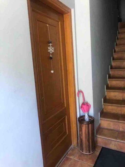 Apartmán Alojamiento Karina Les Exteriér fotografie